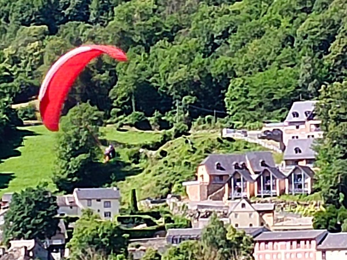 Luzval Duplex Avec Balcon Luz-Saint-Sauveur Exterior foto